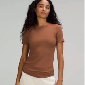 Lululemon hold tight short sleeve